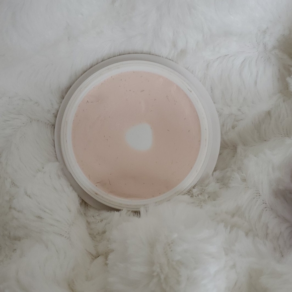 *SOLD * Tatcha Silk Canvas Primer - Picture 3 of 3